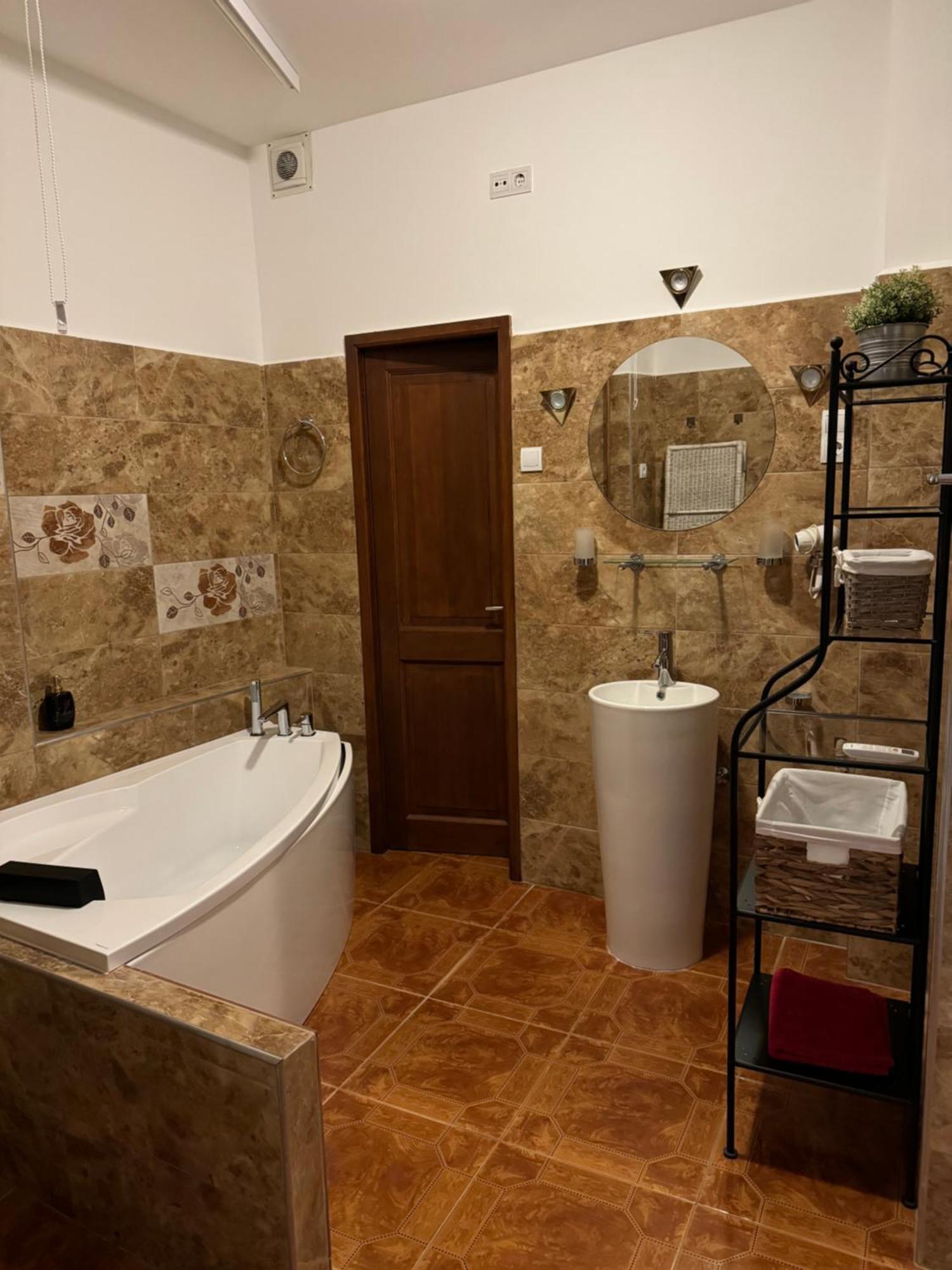 Romantic Centrum Apartman Budapest Exteriör bild